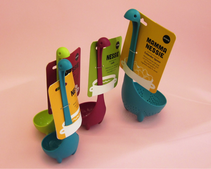 idee-regalo-per-cucina-nessie-giro-di-penna-affiliato-buffetti